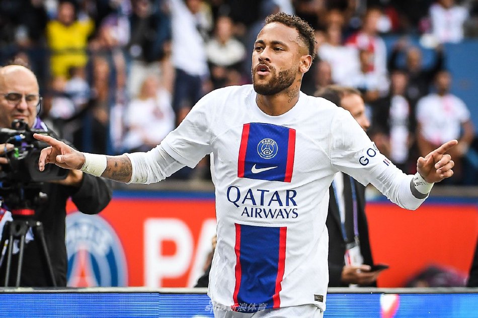 力巨星的崛 力巨星的崛